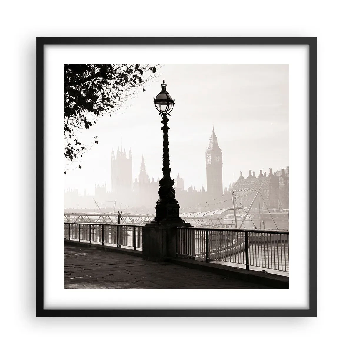 Affisch i svart ram - Morgon i London - 50x50 cm