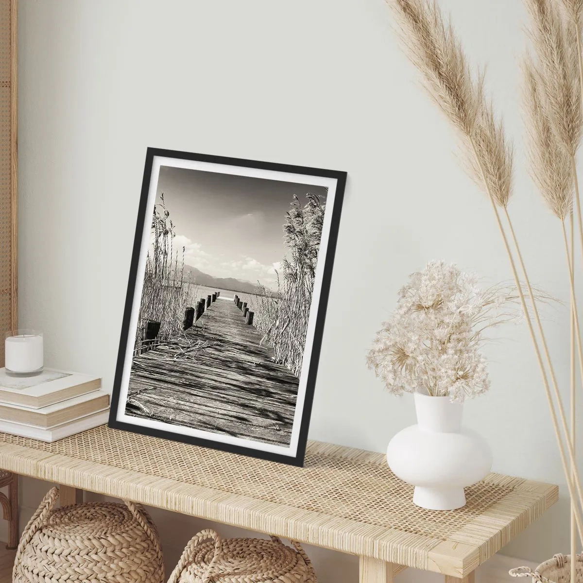 Affisch i svart ram - I gräsets fristad - 30x40 cm