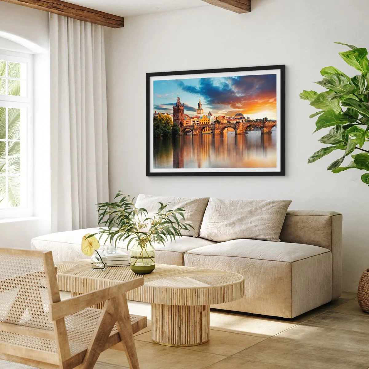 Affisch i svart ram - Vacker sedan århundraden - 70x50 cm