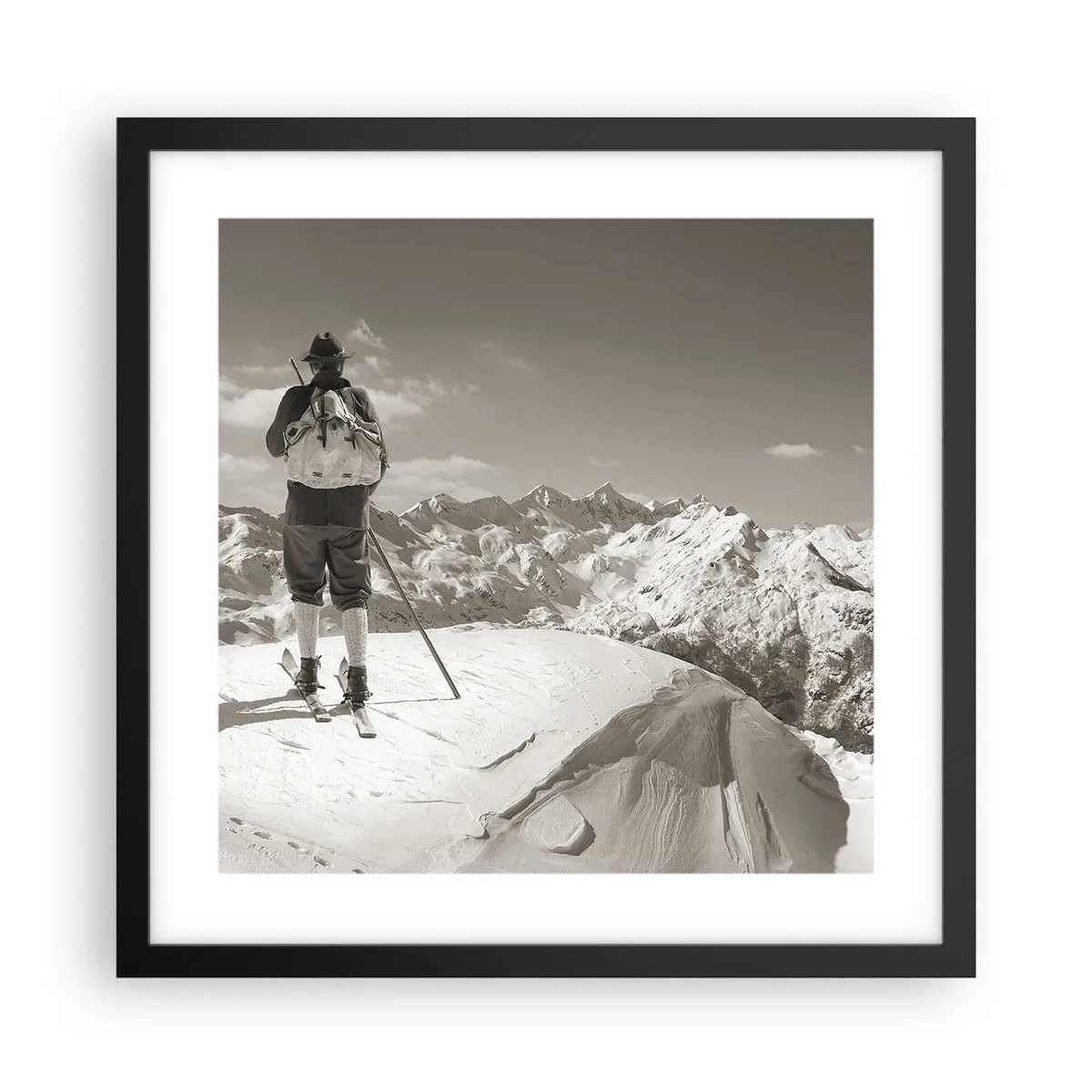 Affisch i svart ram - Och fjällen är samma - 40x40 cm