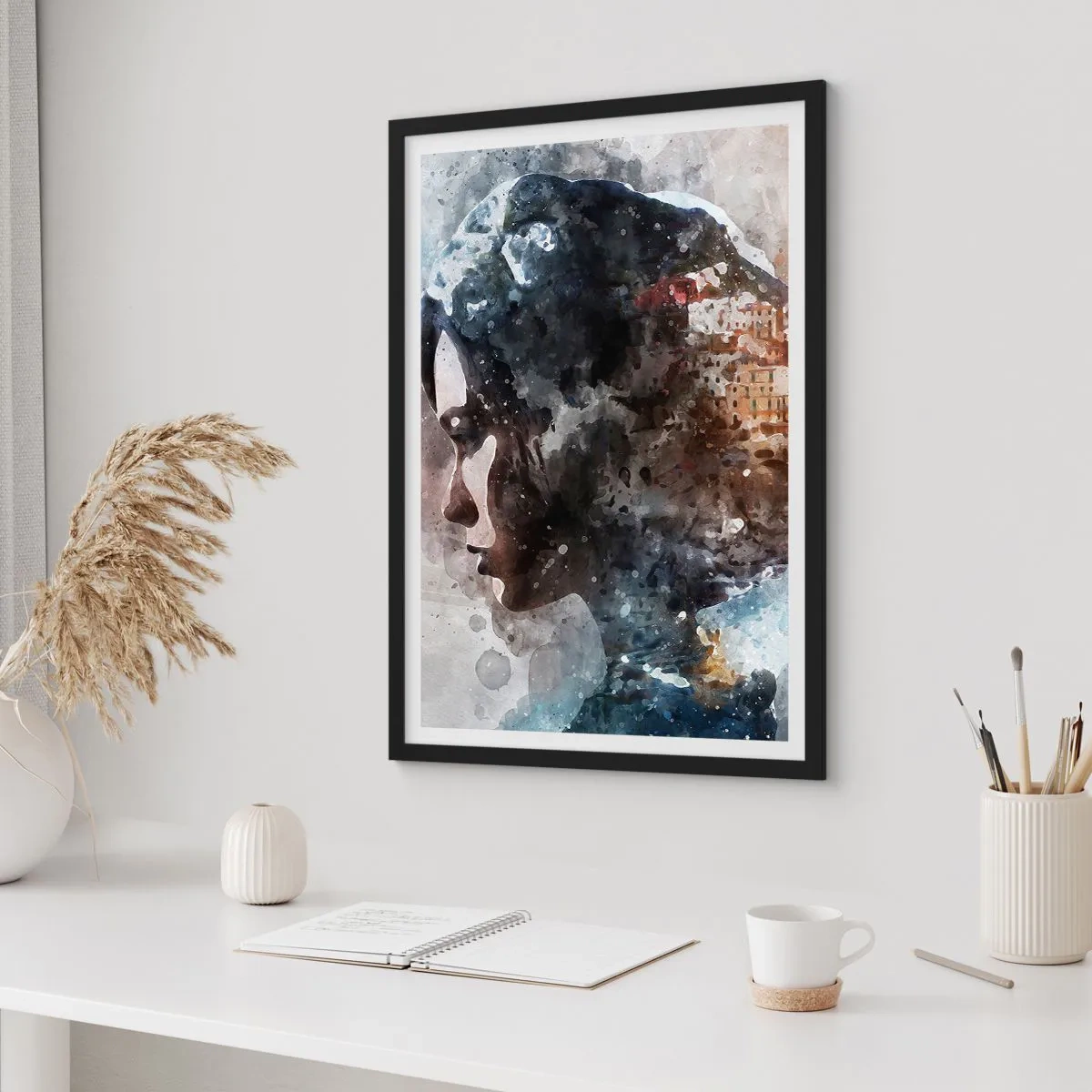 Affisch i svart ram - Silhuett av en kvinna med ett akvarelllandskap i bakgrunden - 50x70cm - Berättelse om en tjej med en stad i bakgrunden - Modern väggdekoration för vardagsrum och sovrum ARTTOR