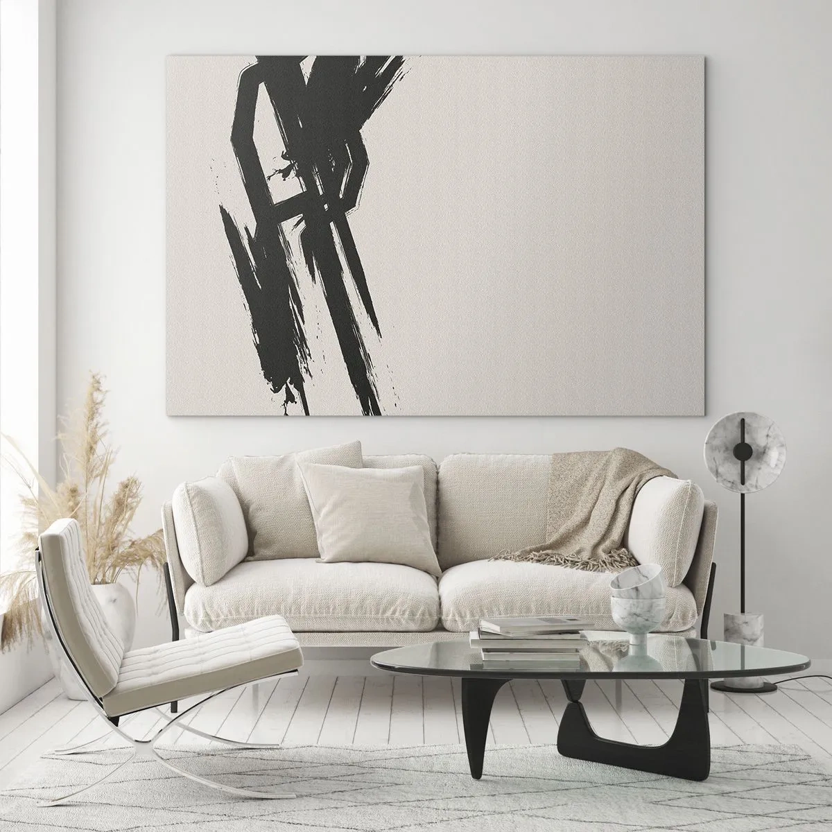 Glastavla - Bild på glas - Ett dynamiskt svart penseldrag mot en ljus bakgrund - 70x50cm - En ostoppbar rörelse - Modern väggdekoration för vardagsrum och sovrum ARTTOR
