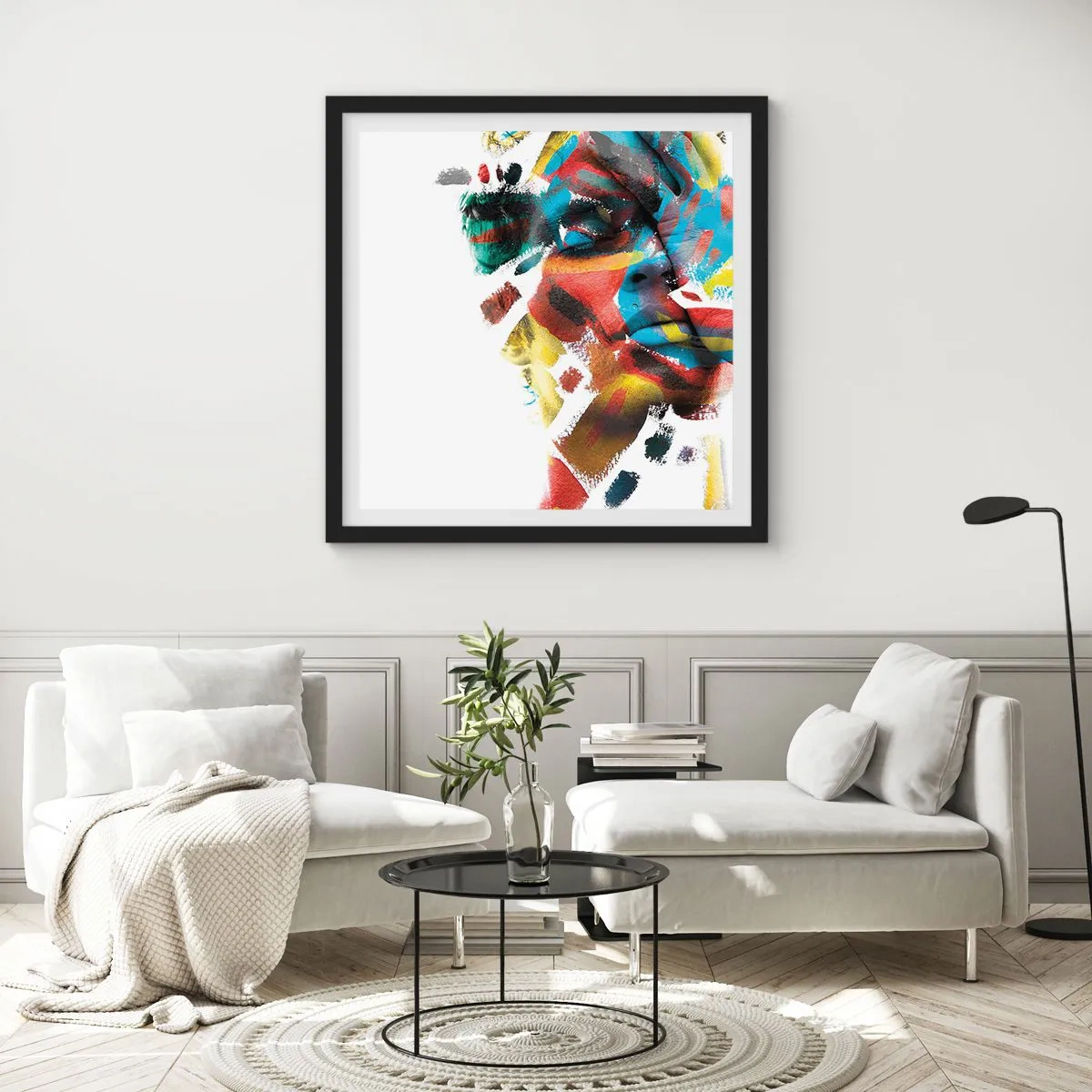 Affisch i svart ram - Färgrik personlighet - 60x60 cm