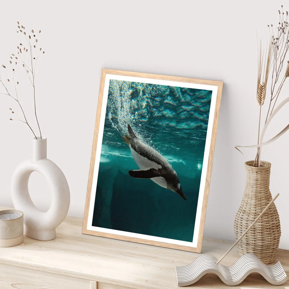 Affisch i ram av ljusek - Välkommen till min värld - 50x70 cm