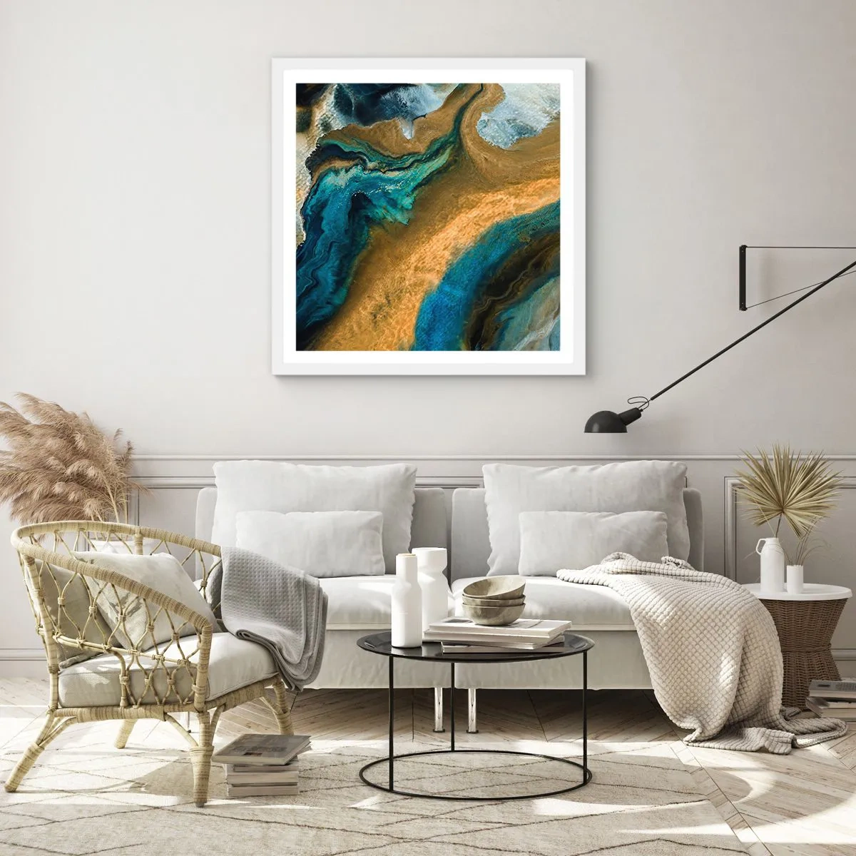 Affisch i vit ram - Blå – gul – ömsesidiga influenser - 50x50 cm