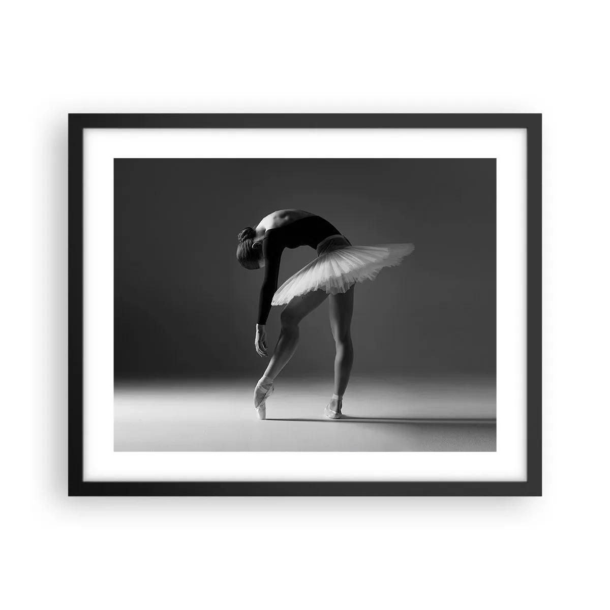 Affisch i svart ram - Bella ballerina - 50x40 cm