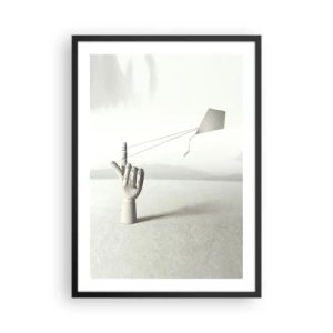 Affisch i svart ram - En trähand med en drake mot en ljus bakgrund - 50x70cm - Test av styrka - Modern väggdekoration för vardagsrum och sovrum ARTTOR