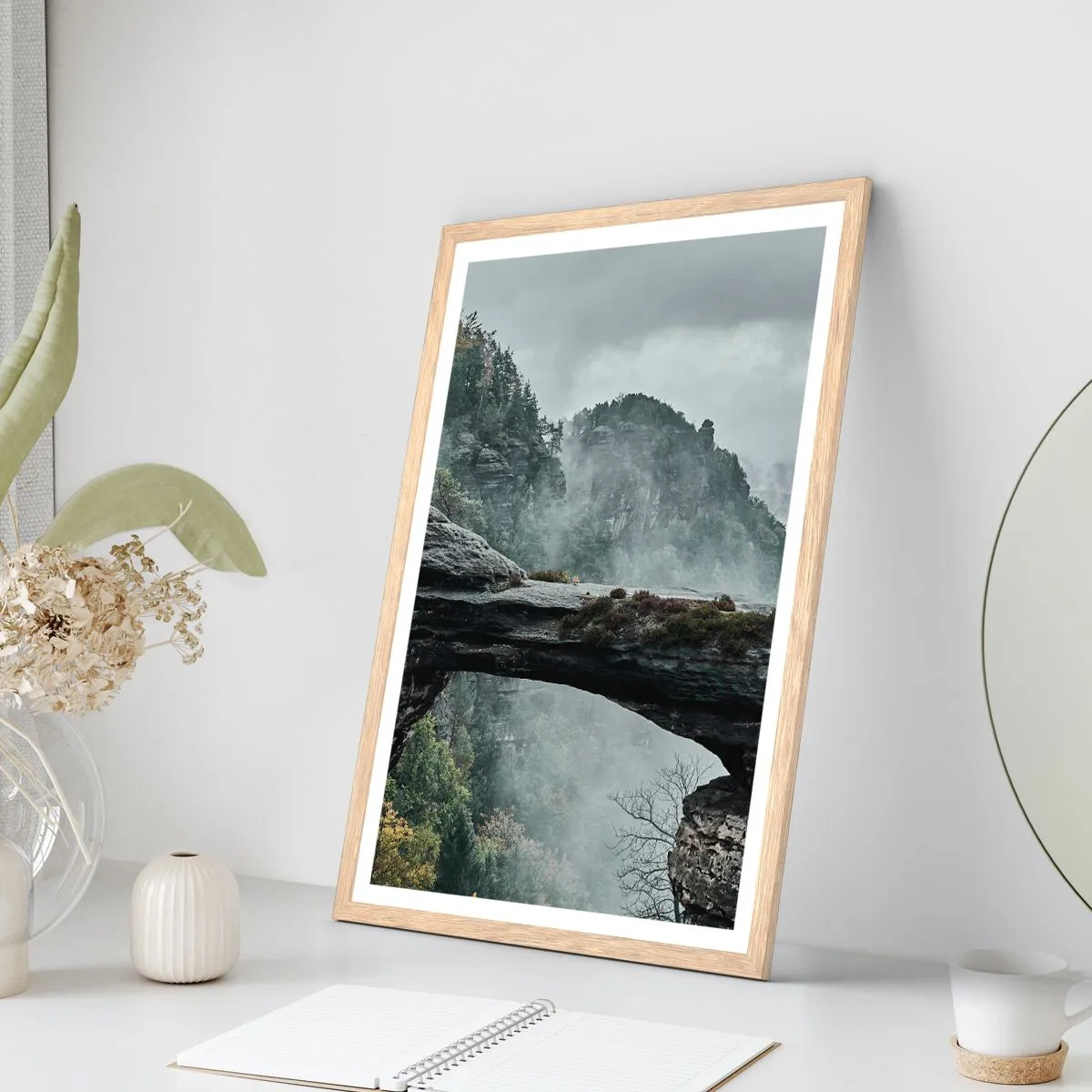 Affisch i ram av ljusek - Äventyret är på väg att börja - 40x50 cm