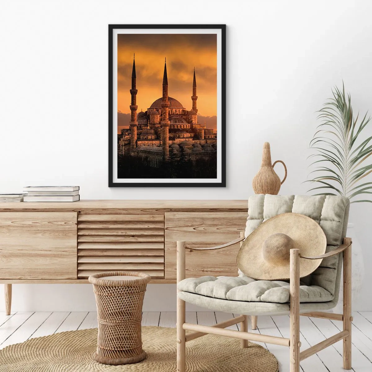 Affisch i svart ram - Gud är stor - 70x100 cm