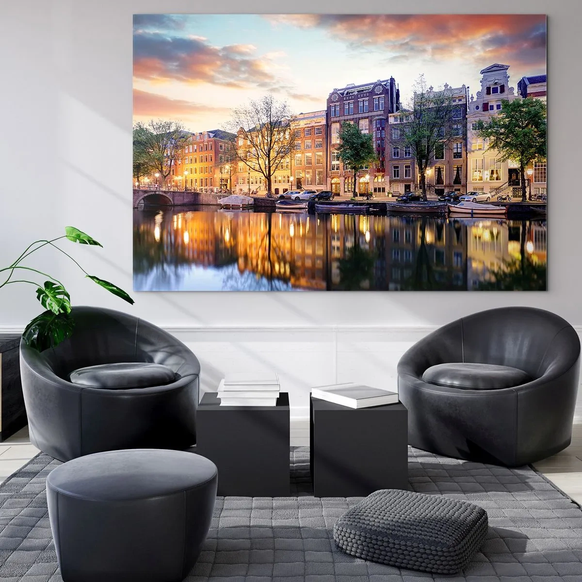 Glastavla - Bild på glas - Amsterdamkanalen vid solnedgången med reflektion i vattnet - 70x50cm - Återhållsam och lugn holländsk skönhet - Modern väggdekoration för vardagsrum och sovrum ARTTOR
