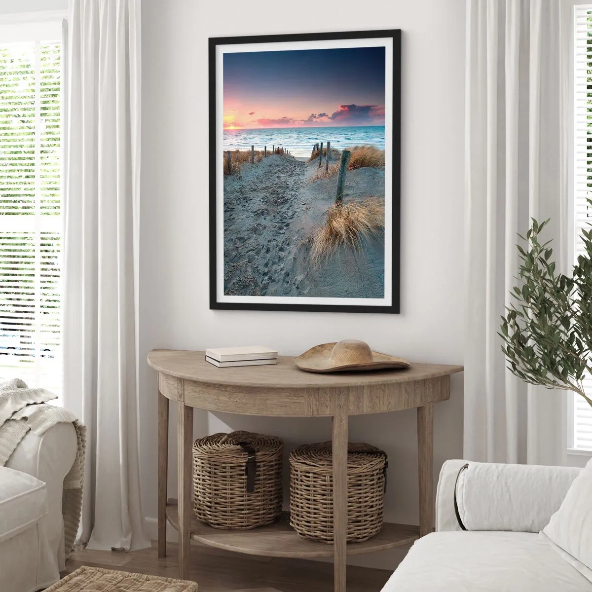 Affisch i svart ram - Strandstig vid solnedgången med havsutsikt - 50x70cm - Utspilld skenregnbåge... - Modern väggdekoration för vardagsrum och sovrum ARTTOR