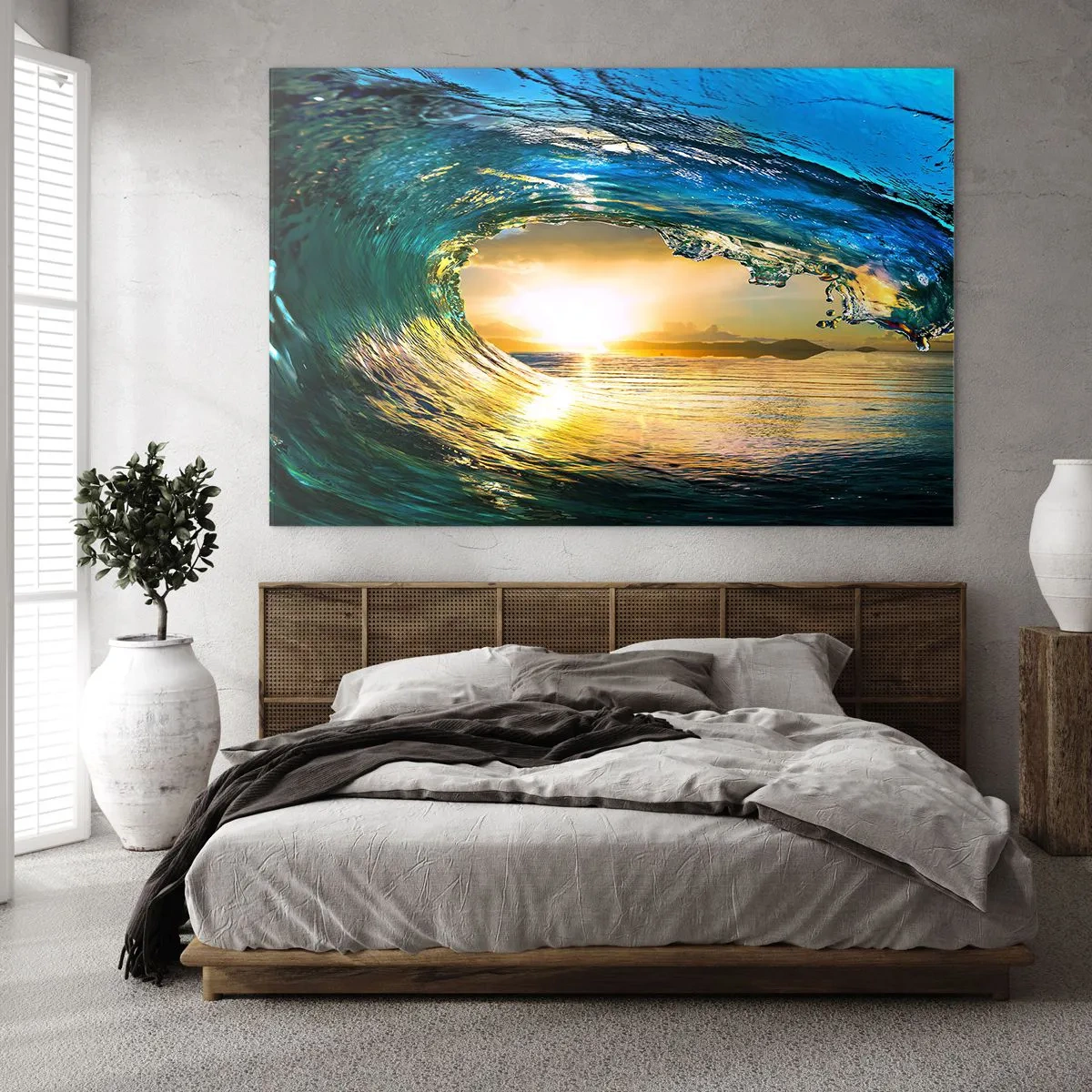 Glastavla - Bild på glas - En havsvåg fångad i ljuset av den nedgående solen - 70x50cm - I smaragd-guld kristall - Modern väggdekoration för vardagsrum och sovrum ARTTOR