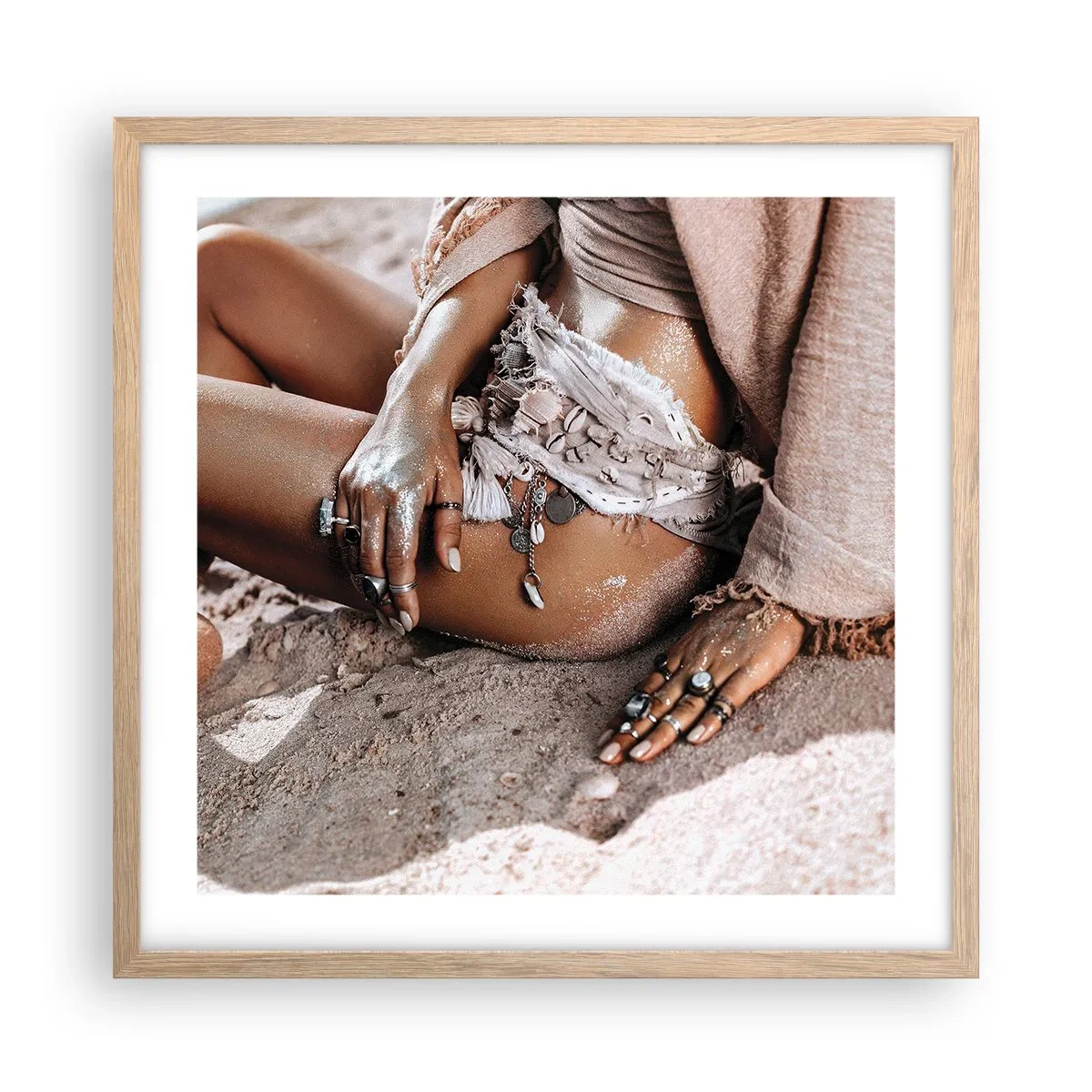 Affisch i ram av ljusek - Utkastad av vågorna? - 50x50 cm