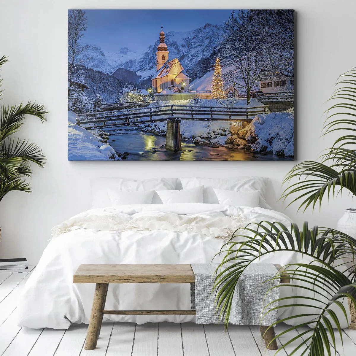 Canvastavla - Bild på duk - Vinterlandskap med kyrka, bro och berg i skymningen - 70x50cm - Julens anda - Modern väggdekoration för vardagsrum och sovrum ARTTOR