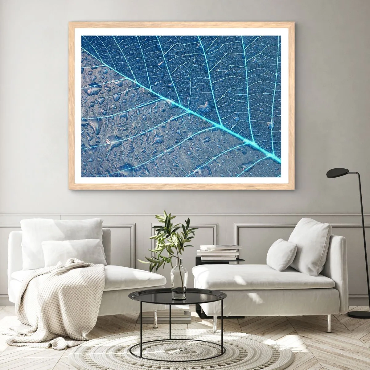 Affisch i ram av ljusek - Livet i det blåa - 100x70 cm