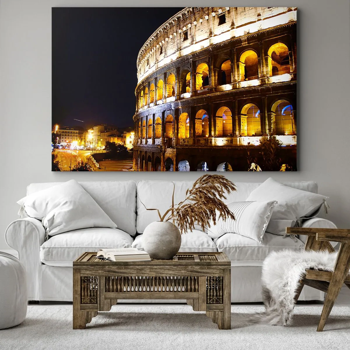 Canvastavla - Bild på duk - Colosseum upplyst av ljus på natten i Rom - 70x50cm - Låt tävlingen börja - Modern väggdekoration för vardagsrum och sovrum ARTTOR