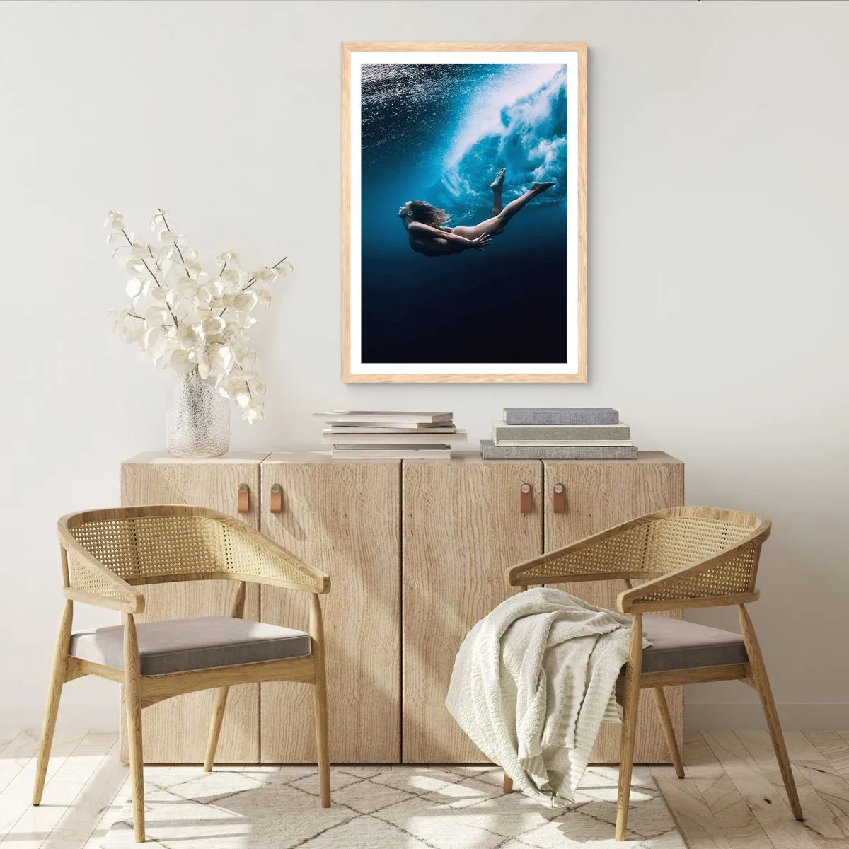 Affisch i ram av ljusek - Modern sjöjungfru - 70x100 cm