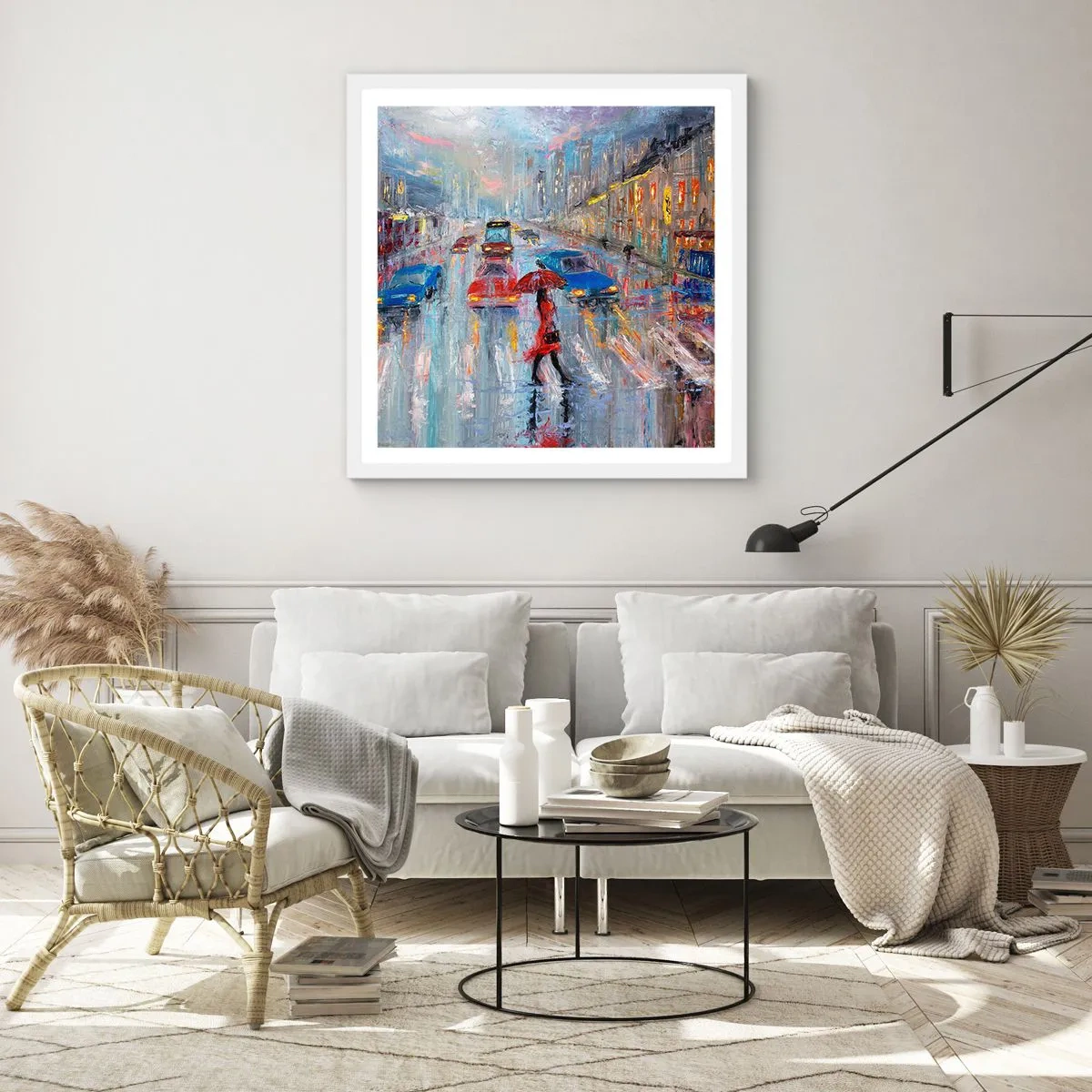 Affisch i vit ram - Regnig eftermiddag i staden - 60x60 cm
