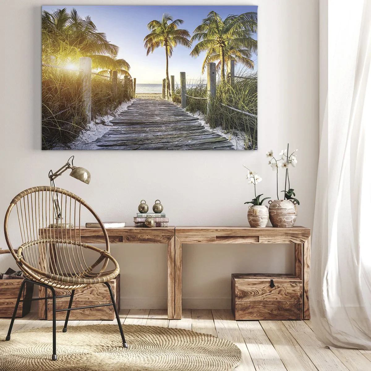 Canvastavla - Bild på duk - Trästig på stranden med palmer i bakgrunden - 70x50cm - Raka vägen till paradiset - Modern väggdekoration för vardagsrum och sovrum ARTTOR