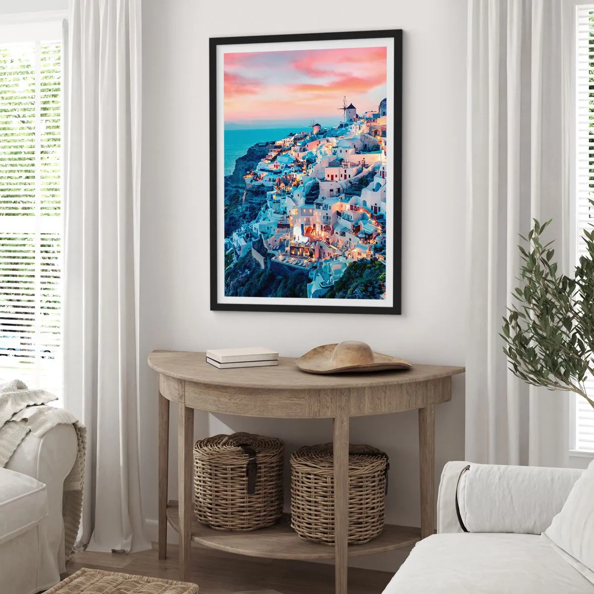 Affisch i svart ram - Pittoresk utsikt över de upplysta husen på Santorini vid solnedgången - 50x70cm - Din stora grekiska semester - Modern väggdekoration för vardagsrum och sovrum ARTTOR