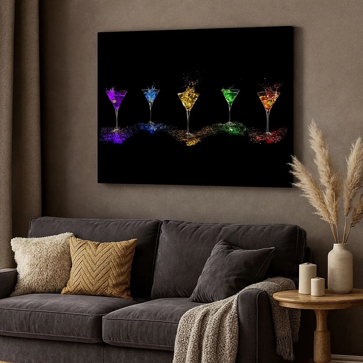 Canvastavla - Bild på duk - Färgglada cocktails i glas på svart bakgrund - 70x50cm - Glädjens färger i kristallglaset - Modern väggdekoration för vardagsrum och sovrum ARTTOR
