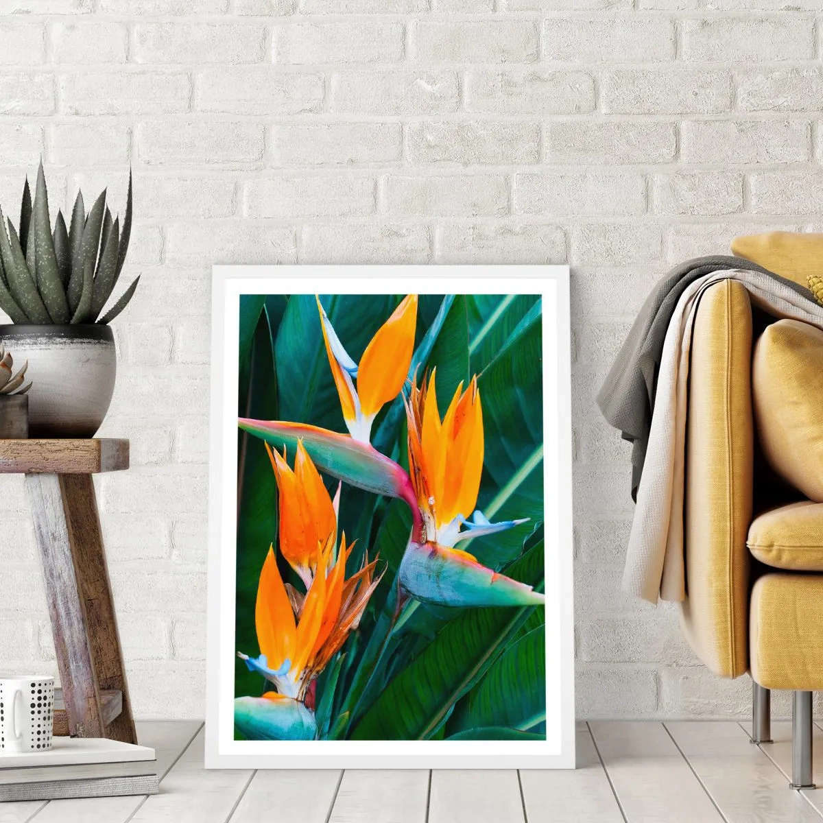 Affisch i vit ram - Är det en blomma, eller en fågel? - 61x91 cm