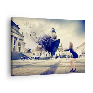 Canvastavla - Bild på duk - En kvinna med ett paraply i en konstnärlig komposition mot en urban bakgrund - 70x50cm - Det kan blåsa riktigt hårt - Modern väggdekoration för vardagsrum och sovrum ARTTOR