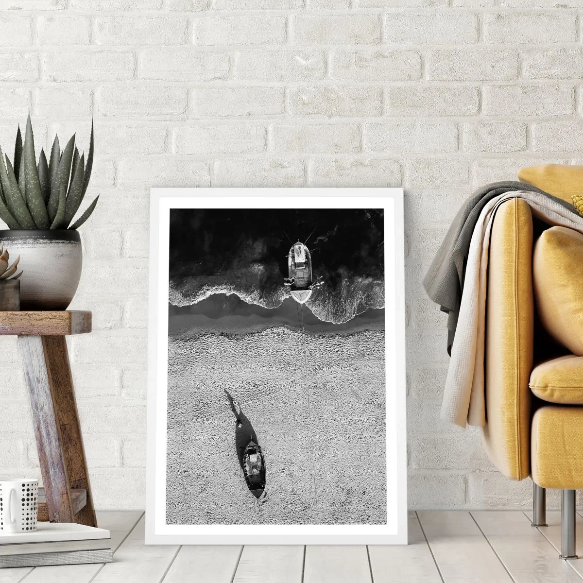 Affisch i vit ram - Fortfarande på stranden... - 50x70 cm
