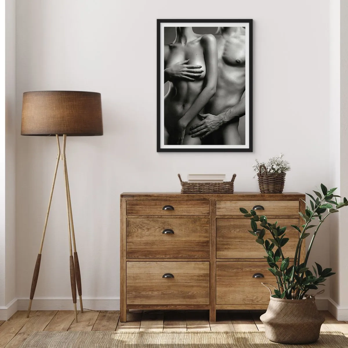 Affisch i svart ram - Konstnärlig nakenbild av en kvinna och en man i svartvitt - 50x70cm - Adam och Eva - Modern väggdekoration för vardagsrum och sovrum ARTTOR