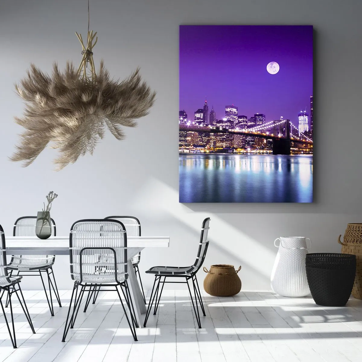 Canvastavla - Bild på duk - Storstadens ljus i violett - 50x70 cm