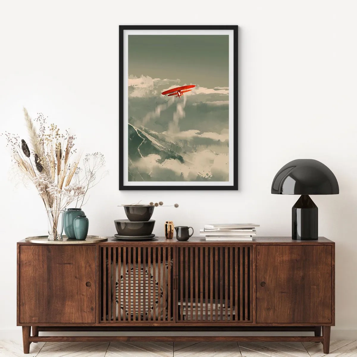 Affisch i svart ram - Ett rött biplan på himlen - 50x70cm - Orädd pionjär - Modern väggdekoration för vardagsrum och sovrum ARTTOR