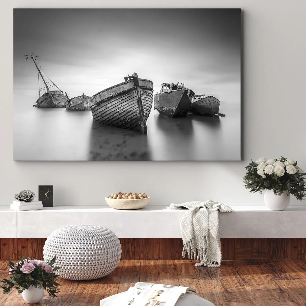 Canvastavla - Bild på duk - Övergivna båtar på lugnt vatten - 70x50cm - Bara minnen... - Modern väggdekoration för vardagsrum och sovrum ARTTOR