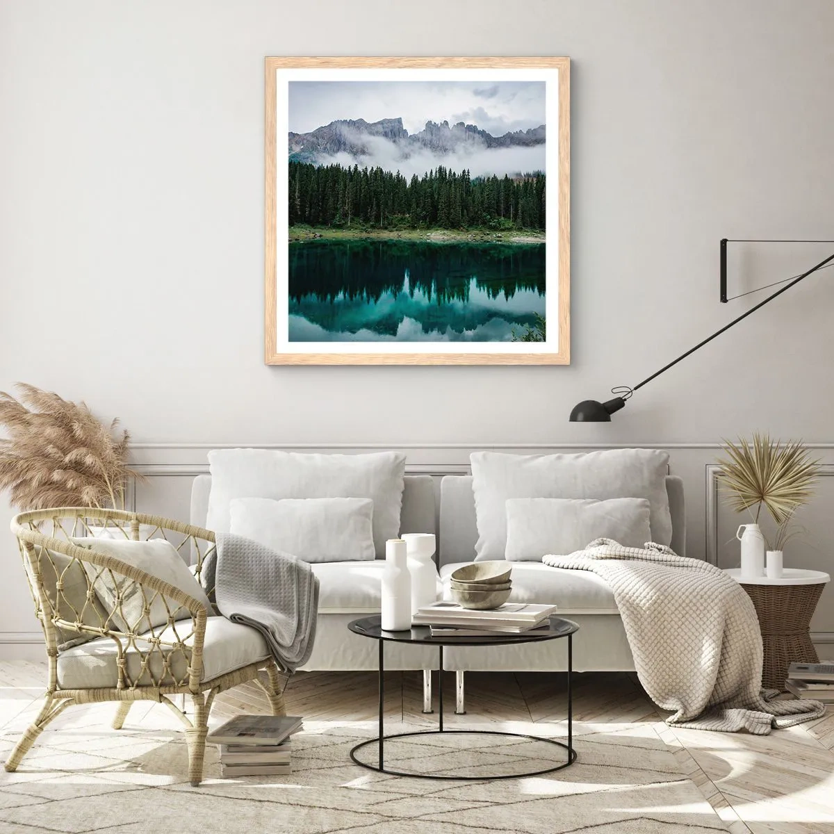 Affisch i ram av ljusek - Tyst, tyst, väck inte sovande vatten... - 50x50 cm