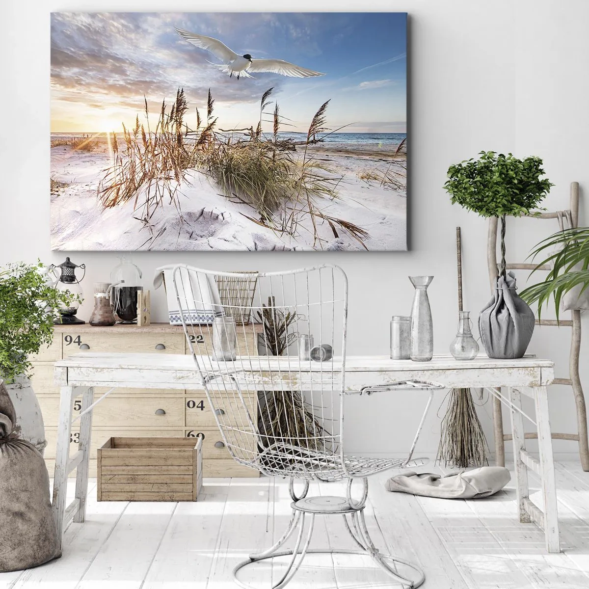 Canvastavla - Bild på duk - Strand med flygande måsar vid solnedgången - 70x50cm - Vind från havet - Modern väggdekoration för vardagsrum och sovrum ARTTOR