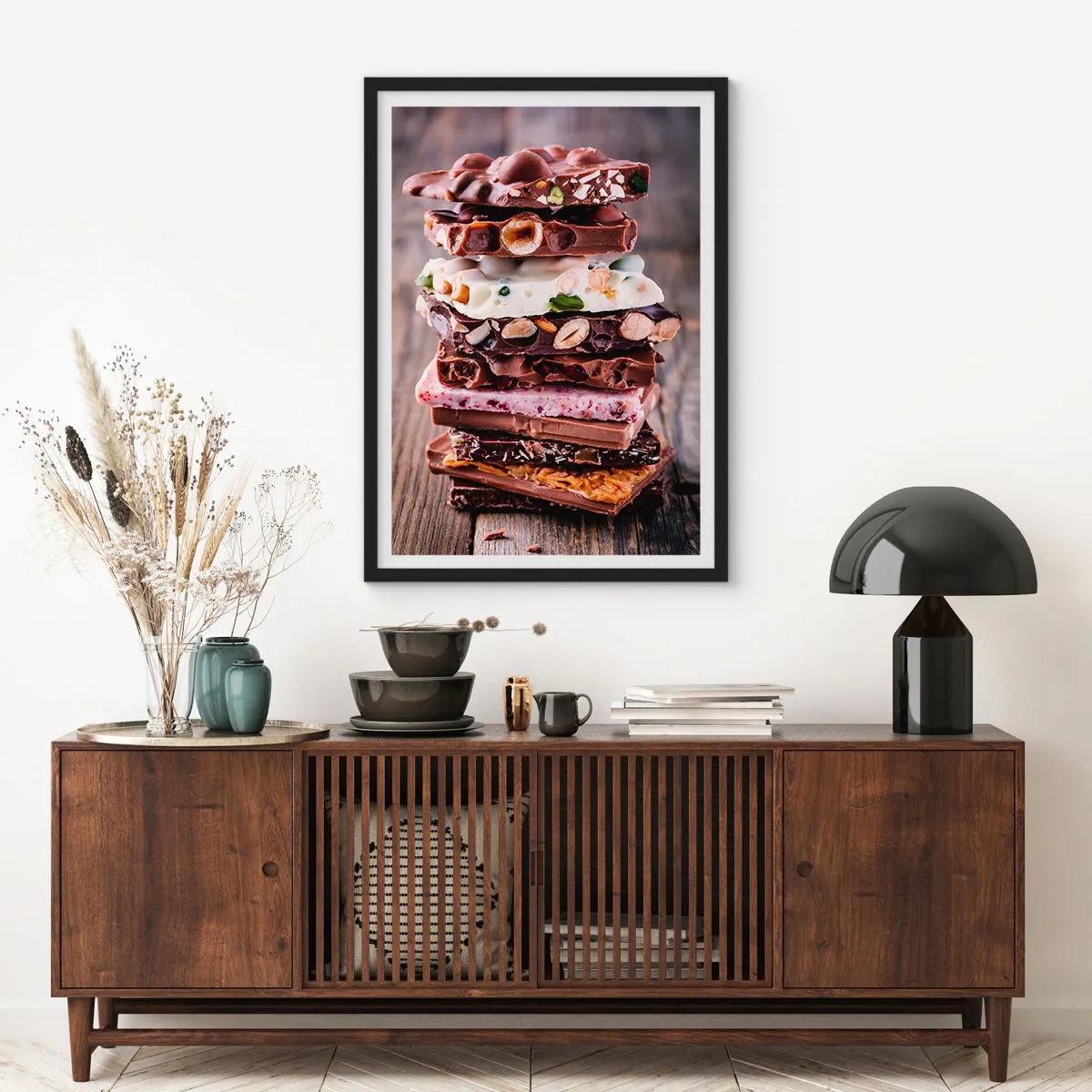 Affisch i svart ram - En bunt chokladkakor med nötter och frukt - 50x70cm - Härligt perspektiv - Modern väggdekoration för vardagsrum och sovrum ARTTOR