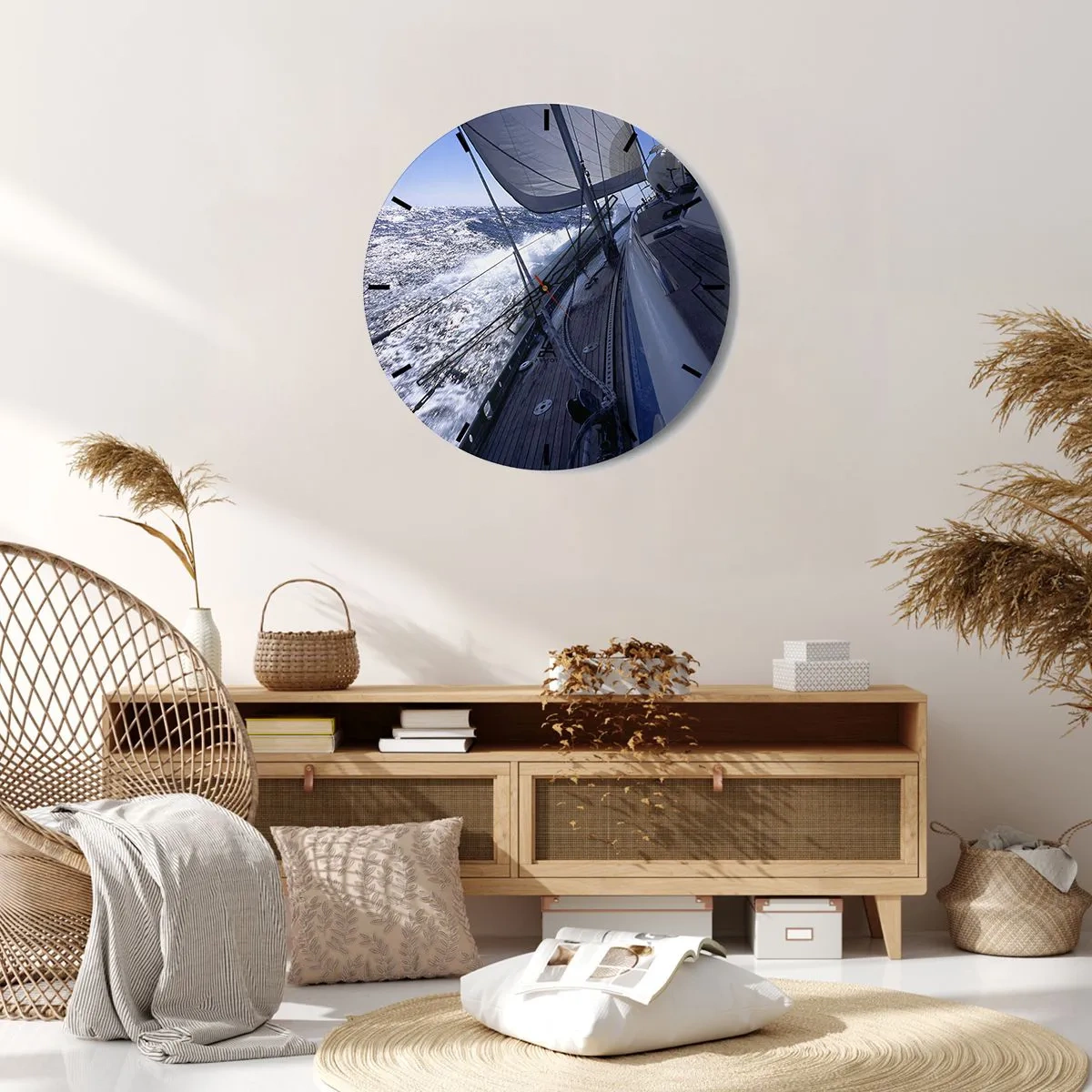 Väggklocka - Klocka på glas - En yacht på öppet hav bland vågorna - 30x30cm - Jag vet hur det är att vara en fågel - Modern väggdekoration för vardagsrum, kök och sovrum ARTTOR