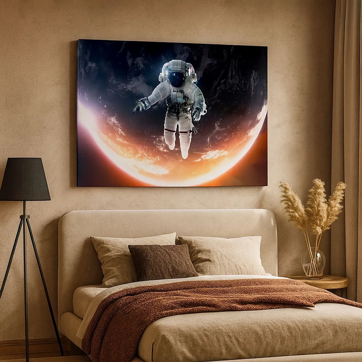 Canvastavla - Bild på duk - En astronaut som svävar ovanför en solbelyst jord - 70x50cm - Får jag stanna en stund till? - Modern väggdekoration för vardagsrum och sovrum ARTTOR