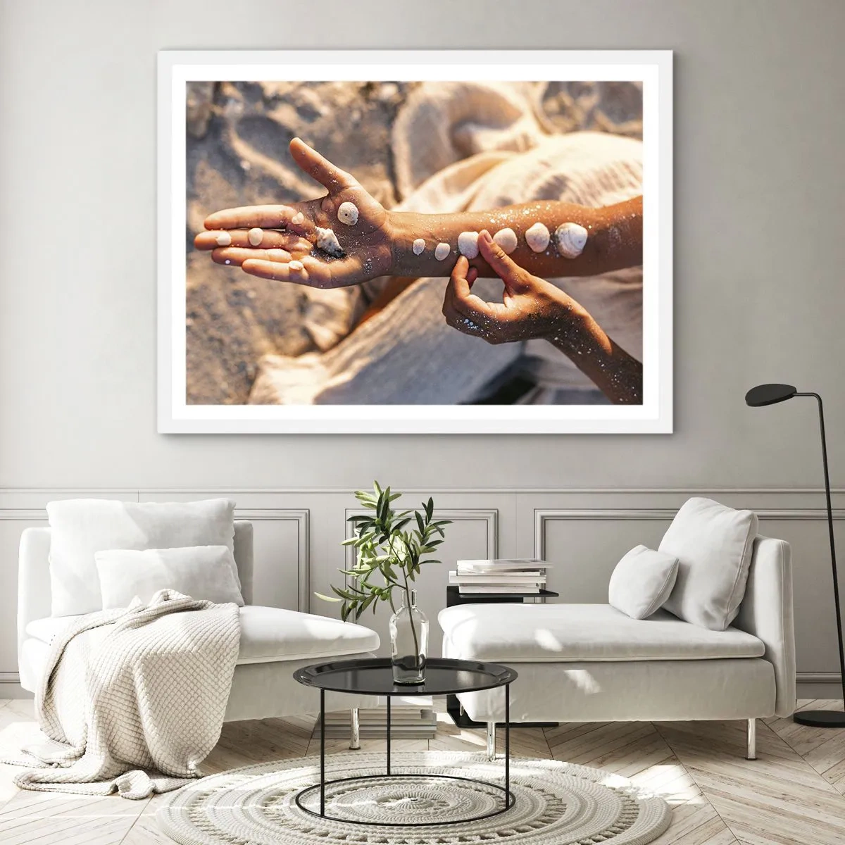 Affisch i vit ram - Skönhet inom handens räckvidd - 91x61 cm