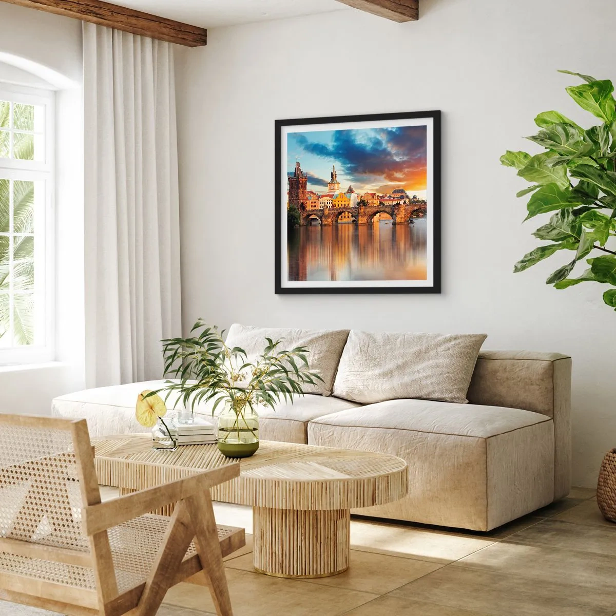 Affisch i svart ram - Vacker sedan århundraden - 60x60 cm