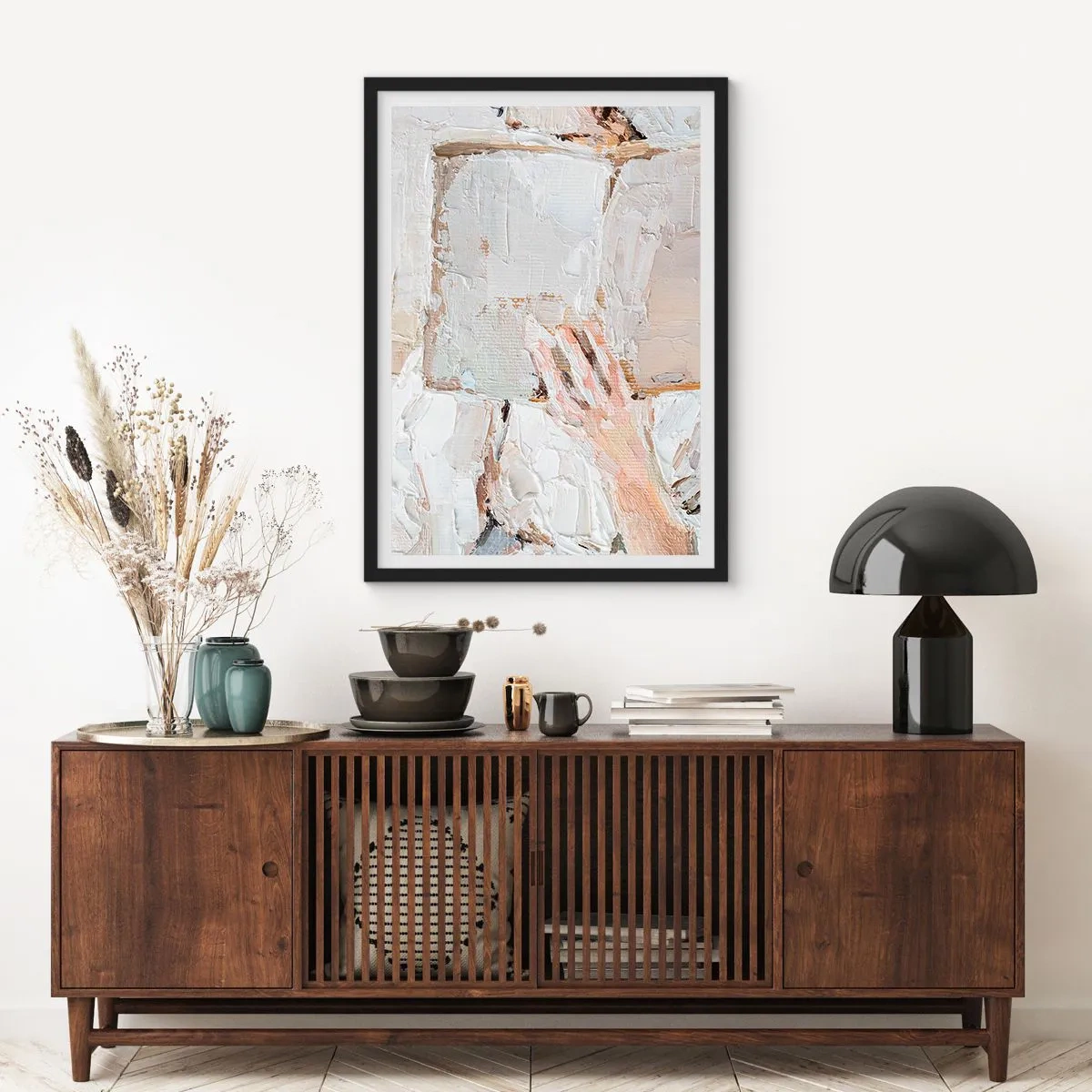 Affisch i svart ram - En texturerad bild av en hand som håller en öppen bok. - 50x70cm - I en annan värld - Modern väggdekoration för vardagsrum och sovrum ARTTOR