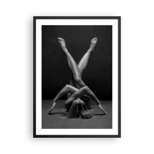 Affisch i svart ram - En konstnärlig tolkning av en kvinnlig silhuett i svartvitt - 50x70cm - Nakenhetens geometri - Modern väggdekoration för vardagsrum och sovrum ARTTOR