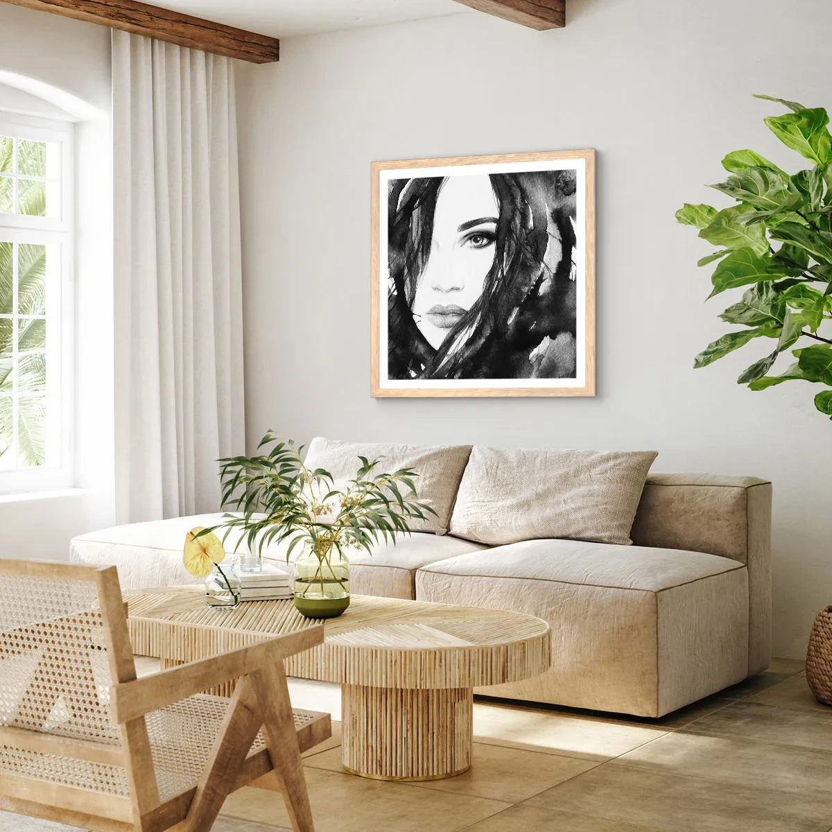 Affisch i ram av ljusek - En damportätt i svart och vit - 60x60 cm