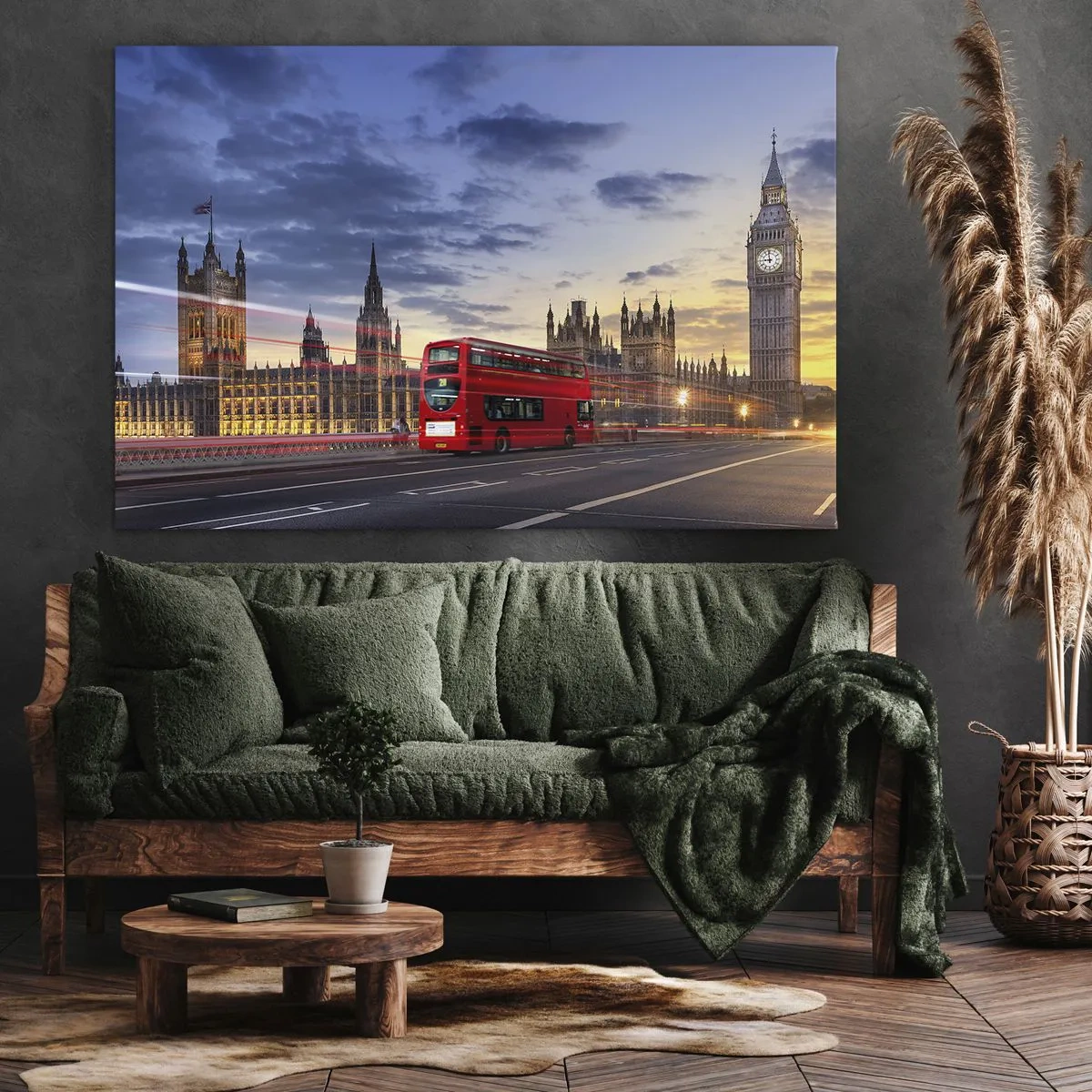 Canvastavla - Bild på duk - En röd buss med Big Ben och parlamentet i bakgrunden i skymningen. - 70x50cm - Särdrag - Modern väggdekoration för vardagsrum och sovrum ARTTOR