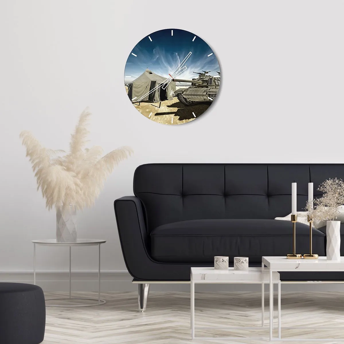 Väggklocka - Klocka på glas - En tank och ett tält mot en blå himmel - 30x30cm - Militär dröm - Modern väggdekoration för vardagsrum, kök och sovrum ARTTOR