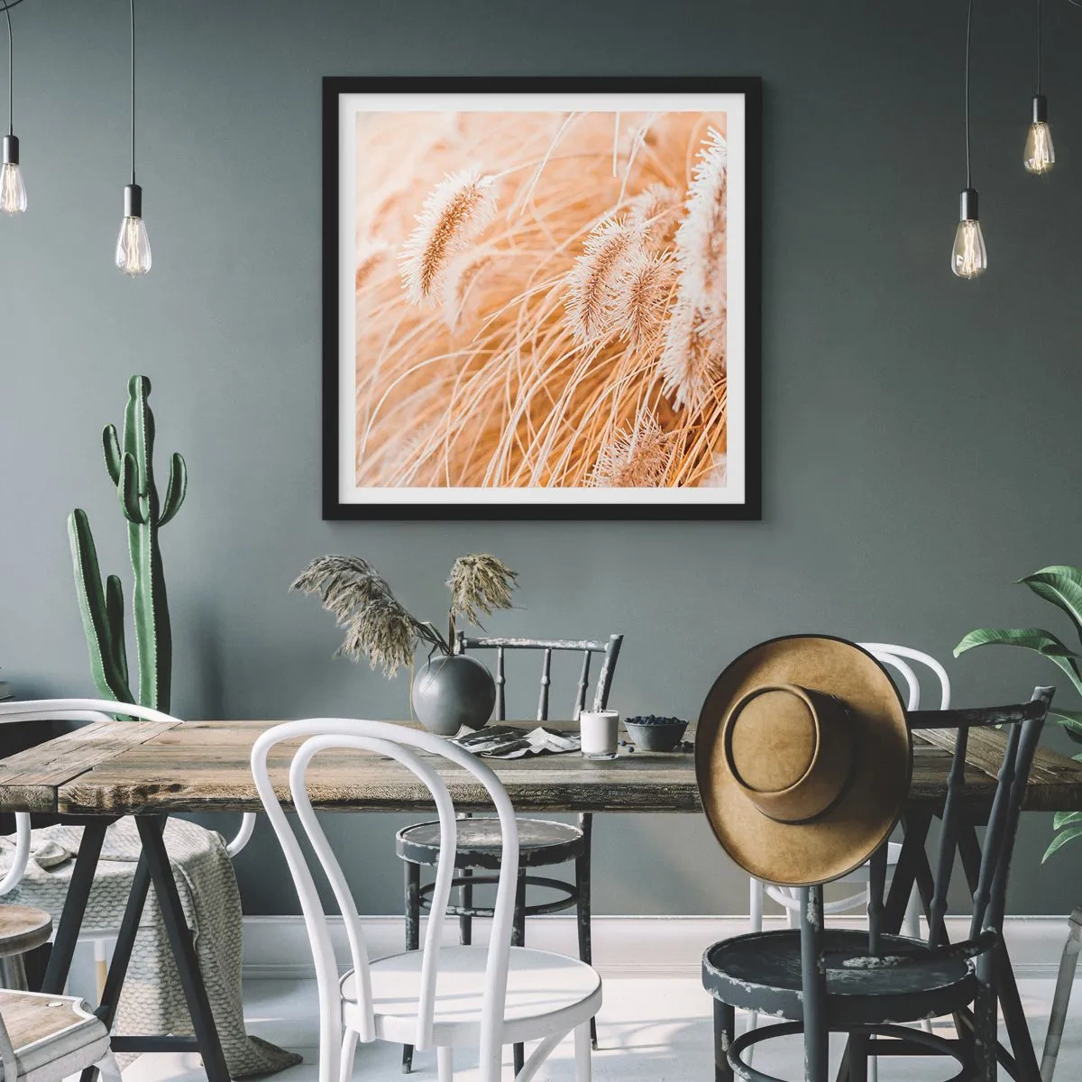 Affisch i svart ram - Gyllene gräsrassel - 60x60 cm