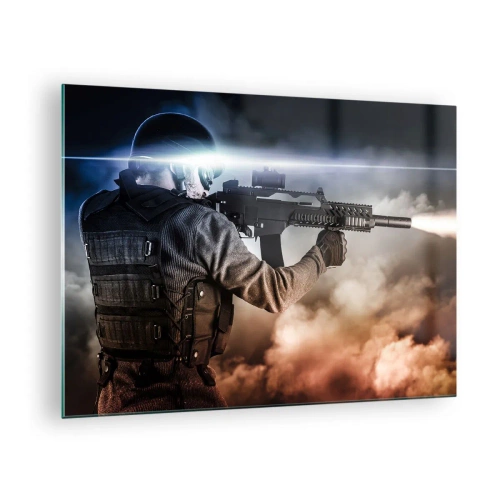 Glastavla - Bild på glas - En soldat i strid avfyrar ett gevär mot en bakgrund av rök. - 70x50cm - Helt enkelt en hjälte - Modern väggdekoration för vardagsrum och sovrum ARTTOR