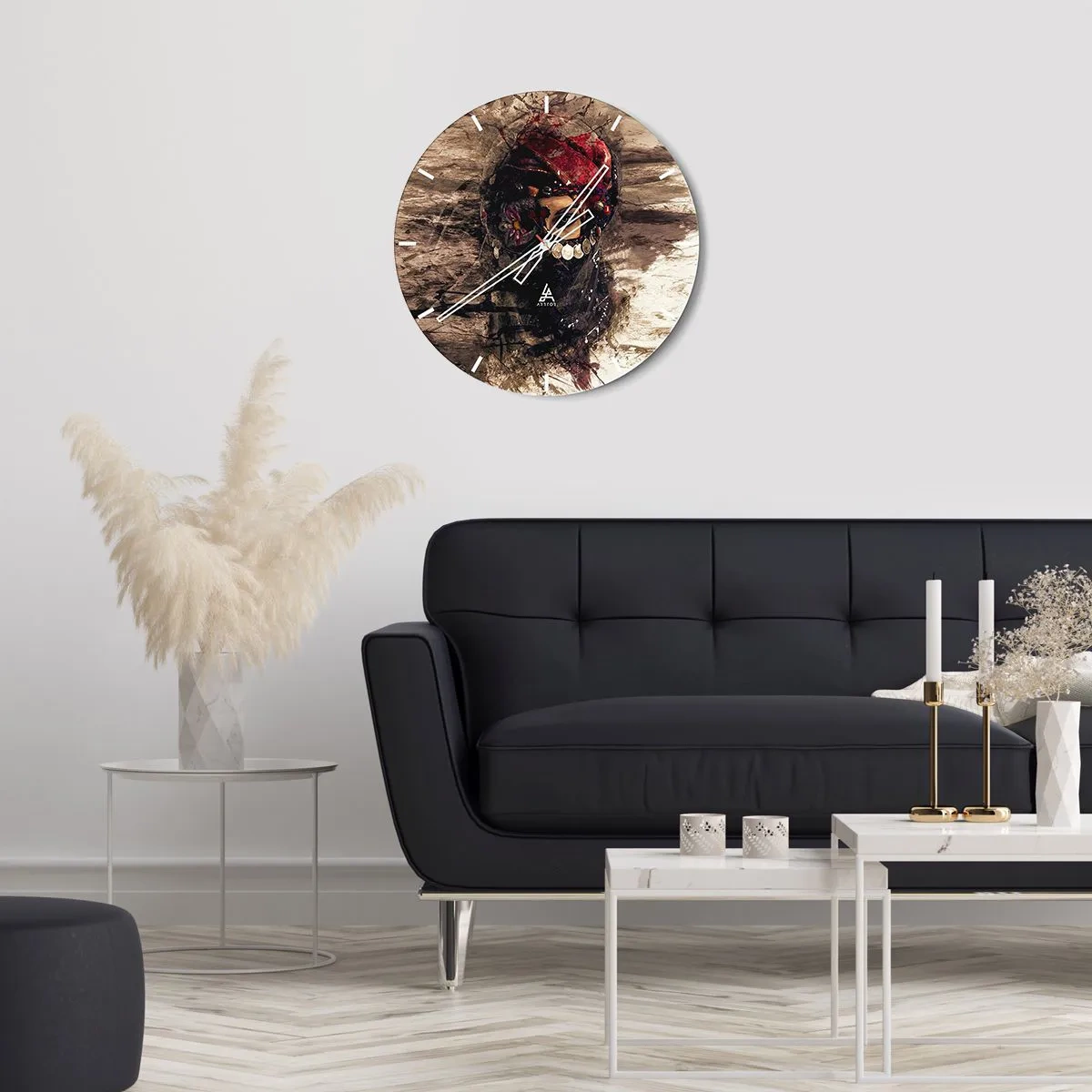 Väggklocka - Klocka på glas - Konstnärligt porträtt av en kvinna som bär traditionella smycken - 30x30cm - Minst intrigerande - Modern väggdekoration för vardagsrum, kök och sovrum ARTTOR