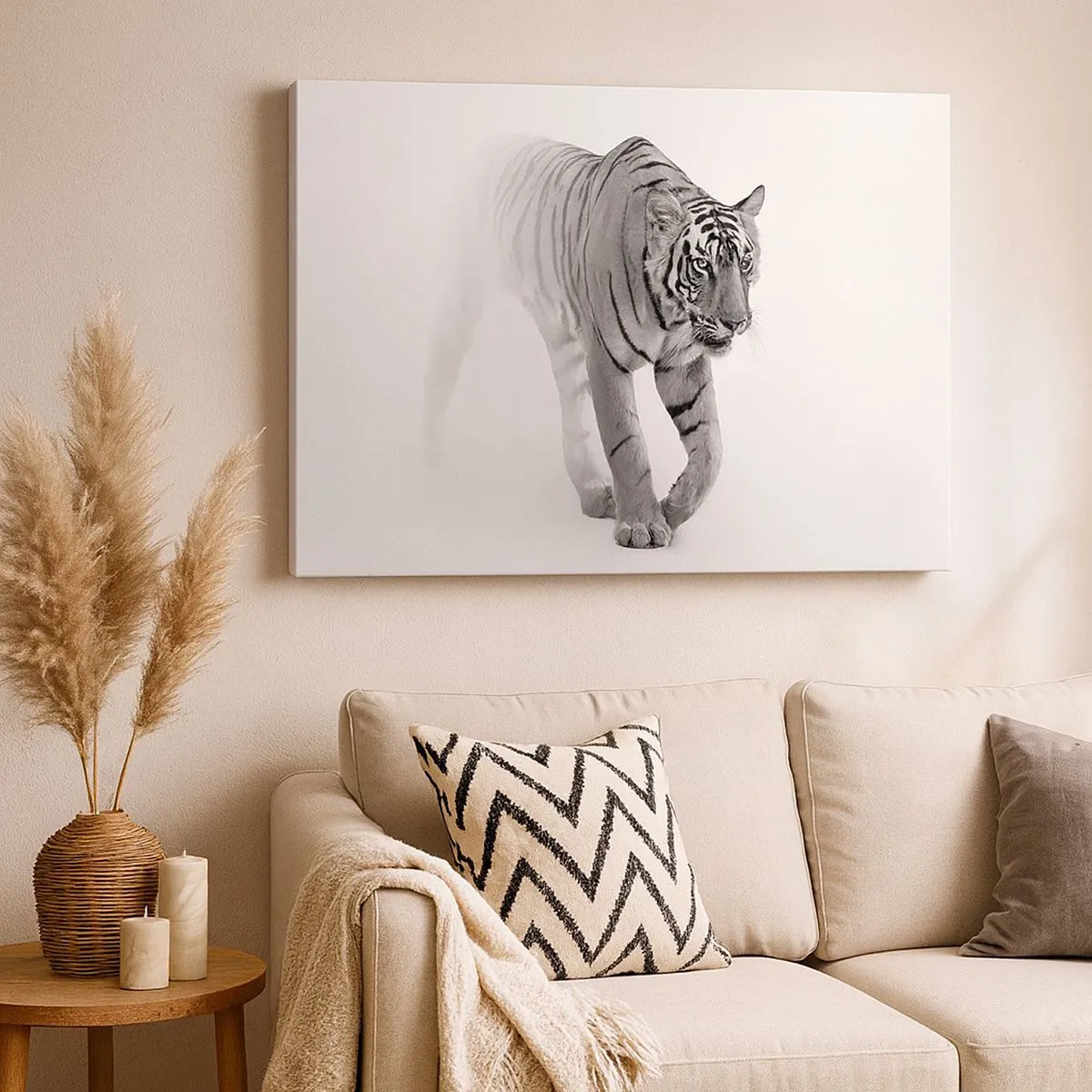 Canvastavla - Bild på duk - En tiger som kommer fram ur dimman - 70x50cm - Gömd i dimman - Modern väggdekoration för vardagsrum och sovrum ARTTOR