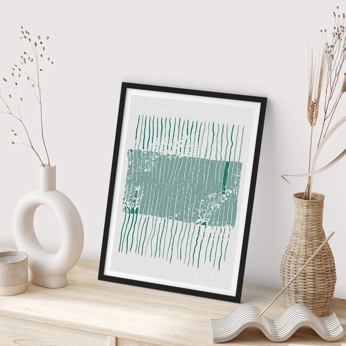 Affisch i svart ram - En minimalistisk komposition av linjer och texturer i nyanser av grönt. - 50x70cm - Marin abstraktion - Modern väggdekoration för vardagsrum och sovrum ARTTOR