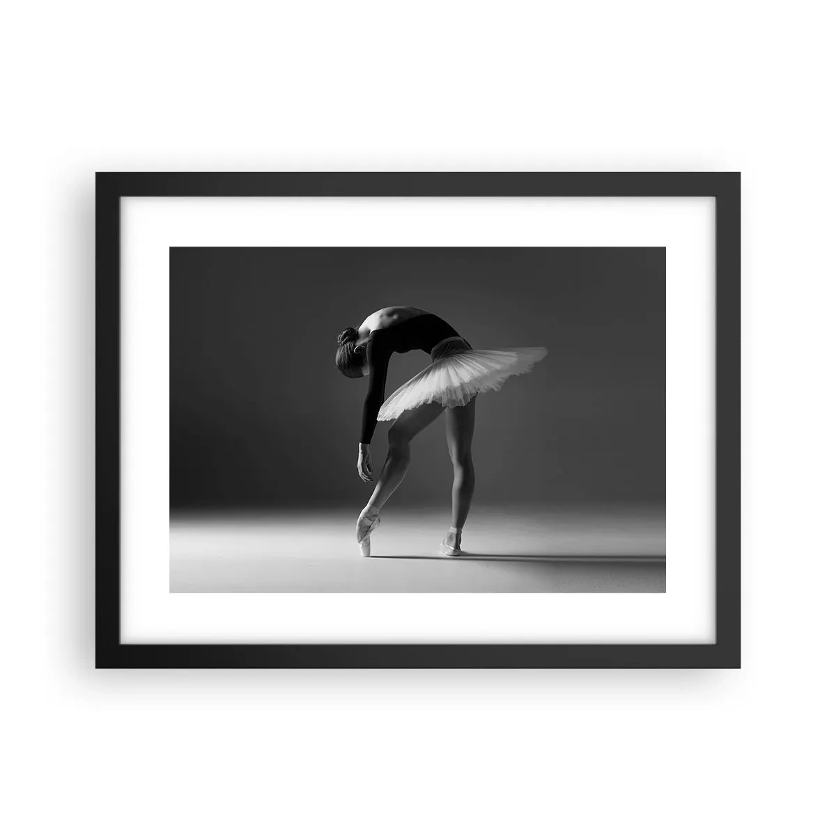 Affisch i svart ram - Bella ballerina - 40x30 cm